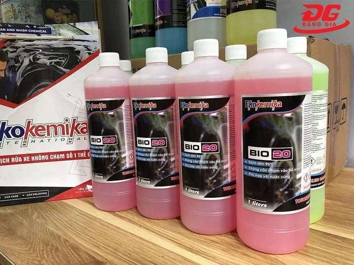Nước rửa xe Ekokemika BIO 20