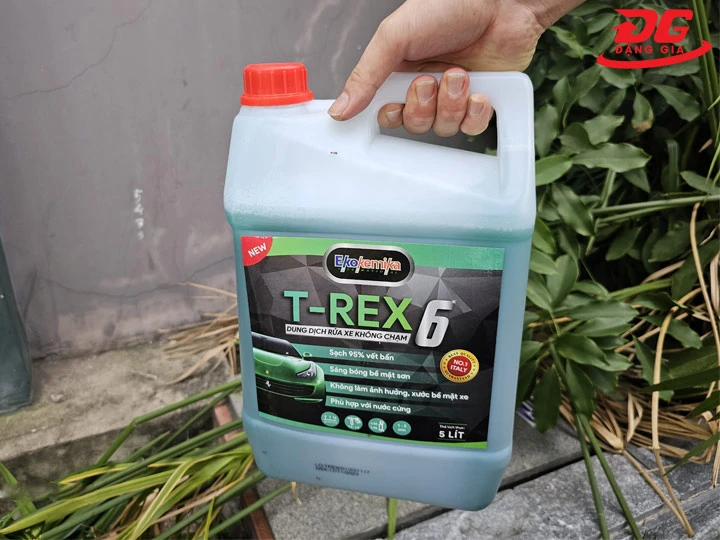 Nước rửa xe Ekokemika T-Rex 6