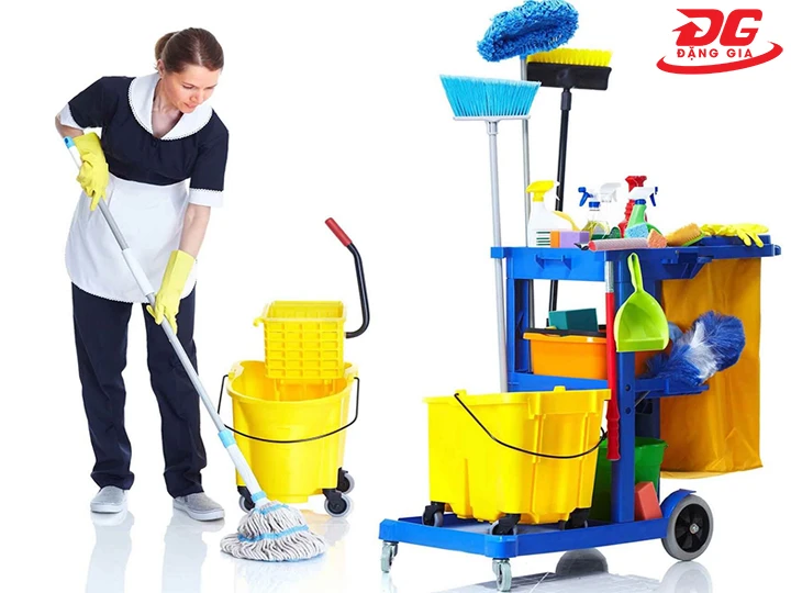 vì sao cần dùng dụng cụ vệ sinh công nghiệp