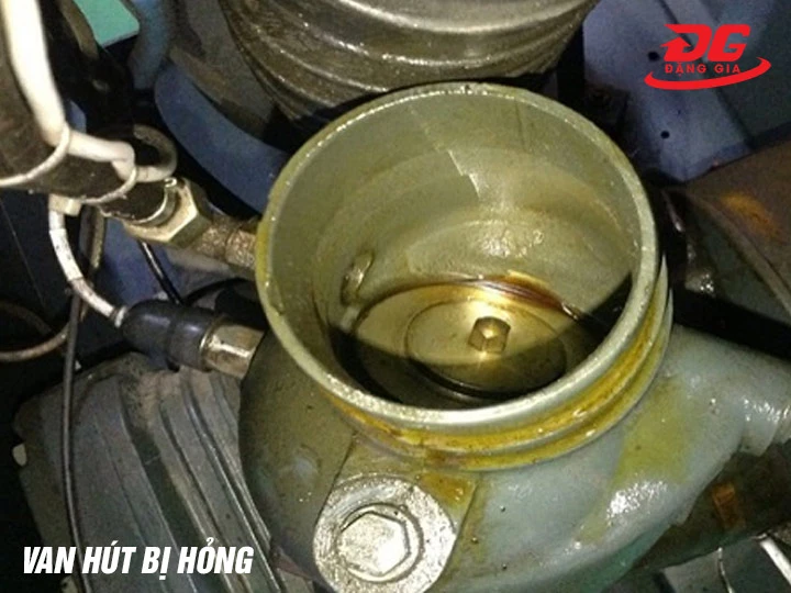 Máy nén khí không lên hơi do van hút