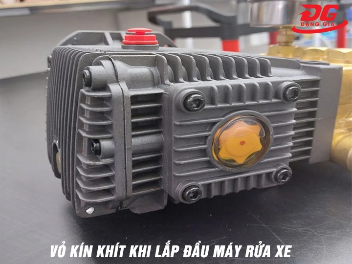 Vỏ đầu bơm máy rửa xe 2010 kín khít