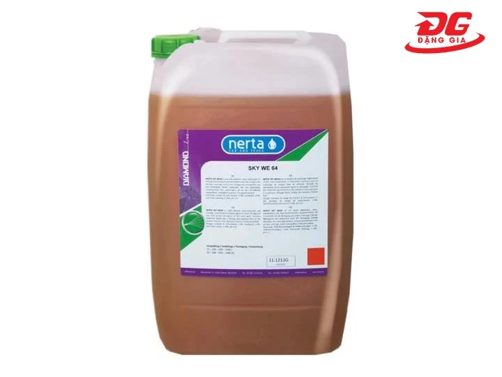 Nước rửa xe không chạm cao cấp Nerta Sky WE64