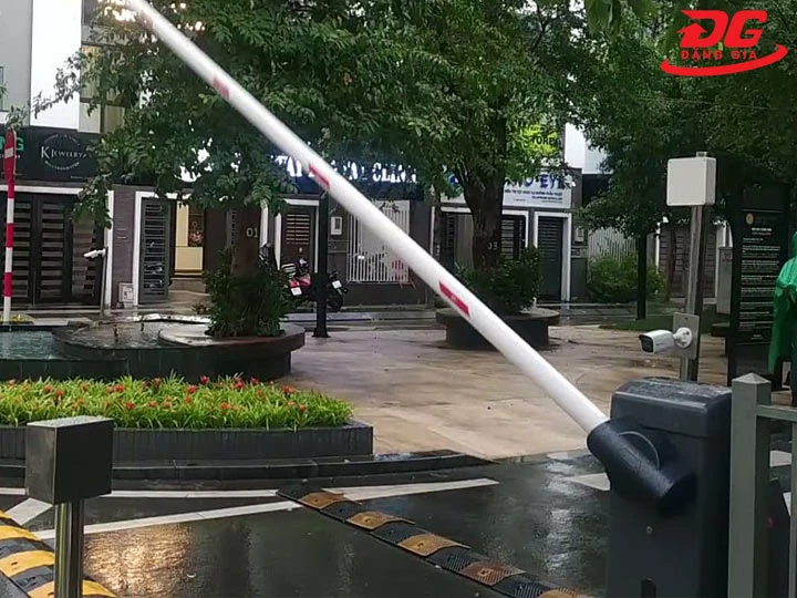 Barie chắn đường tự động