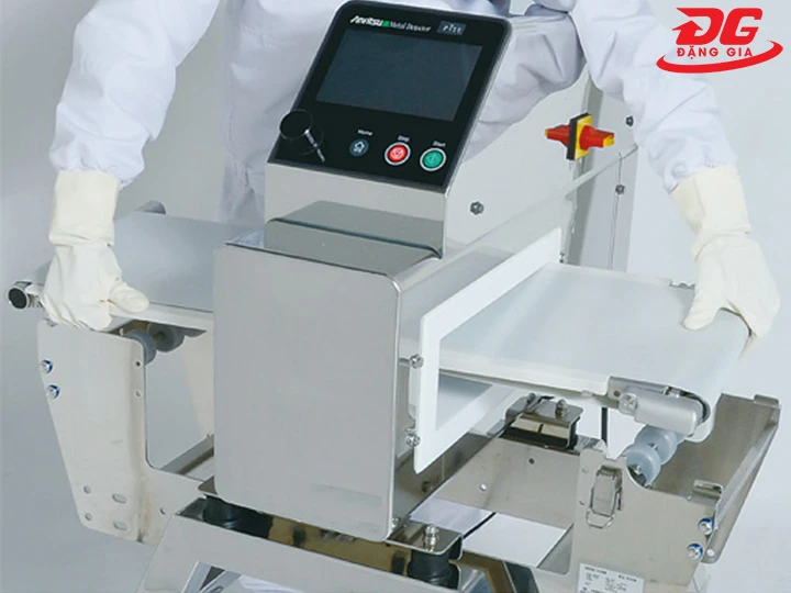 thường xuyên căn chỉnh