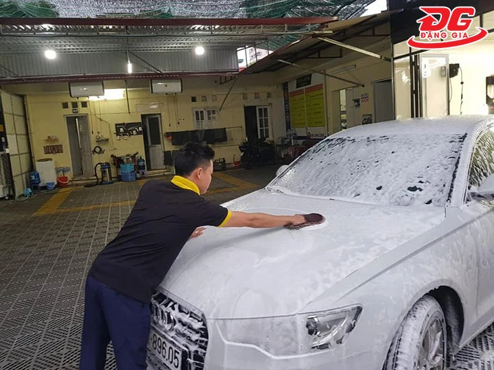 Bãi rửa xe Anh Tuấn