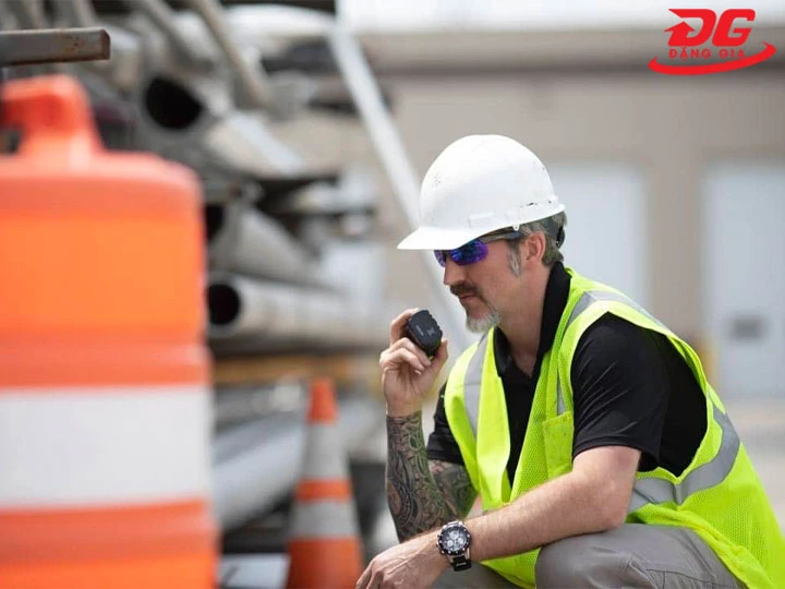 giấy chứng nhận sử dụng máy bộ đàm