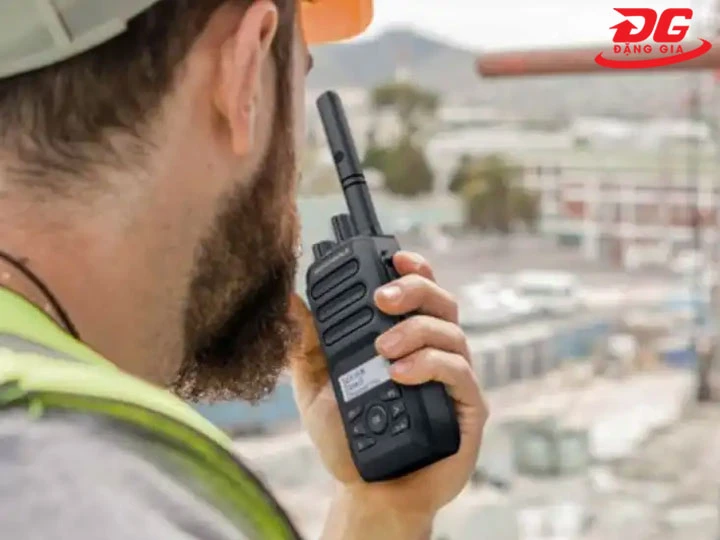 máy bộ đàm có độ bền cao