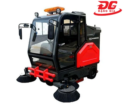 Hình ảnh sản phẩm Xe quét rác ngồi lái Kumisai KMS S240