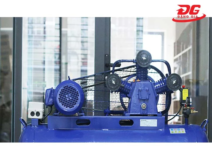 máy nén khí Kumisai KMS-75200 bình chứa lớn