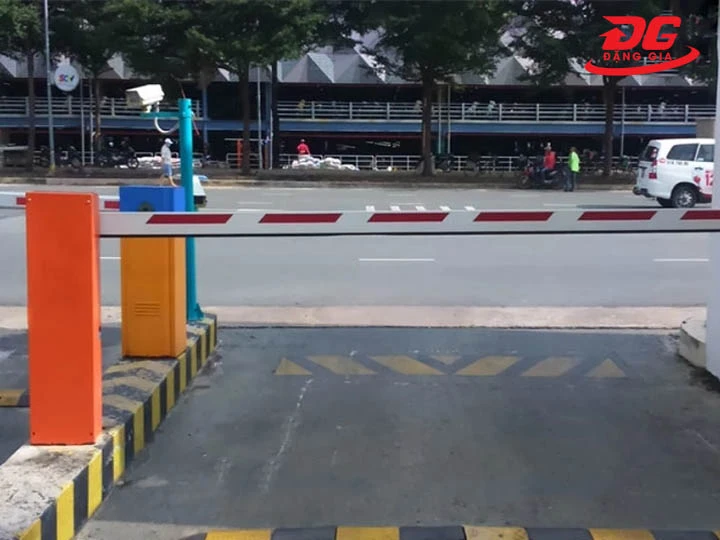 bán barrier tự động Kumisai KMS 615