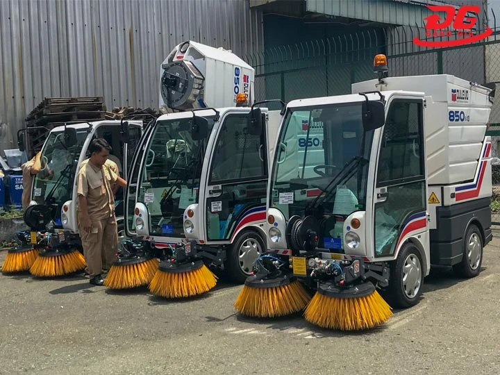 Bán xe quét đường Dulevo