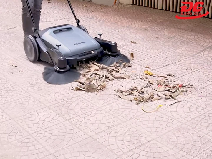 chổi bên xe quét rác KMS-S1 tối ưu trải nghiệm