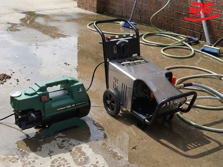 Dụng cụ rửa xe máy máy rửa xe