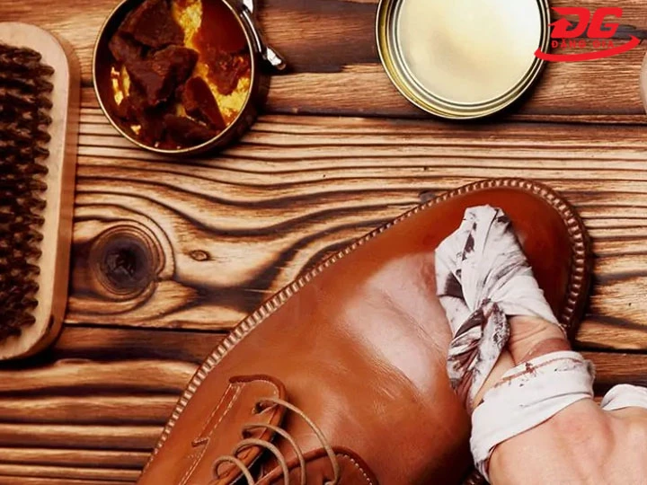 mua xi đánh giày màu xám ở đâu uy tín