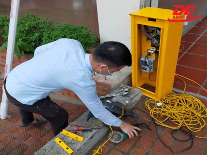 sử dụng Thanh chắn barrier tự động TC-604