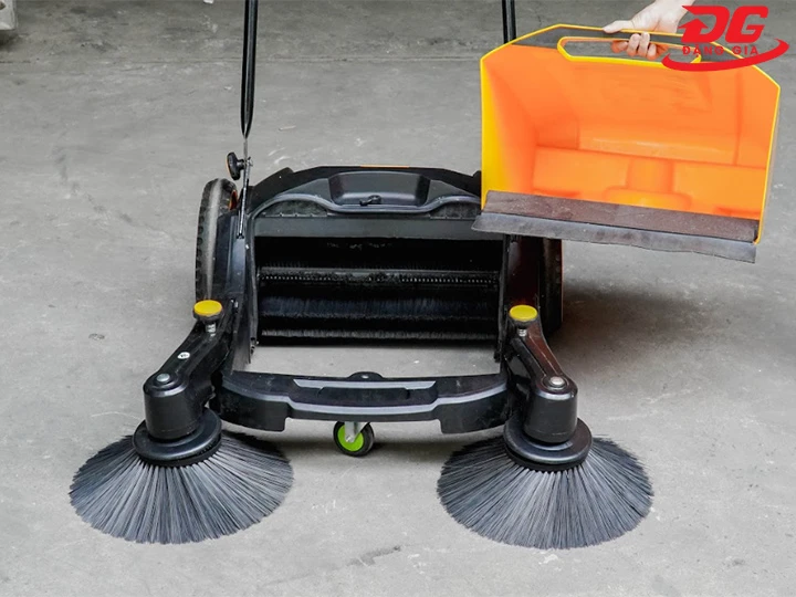 lưu ý khi mua chổi chính xe quét rác KMS S1