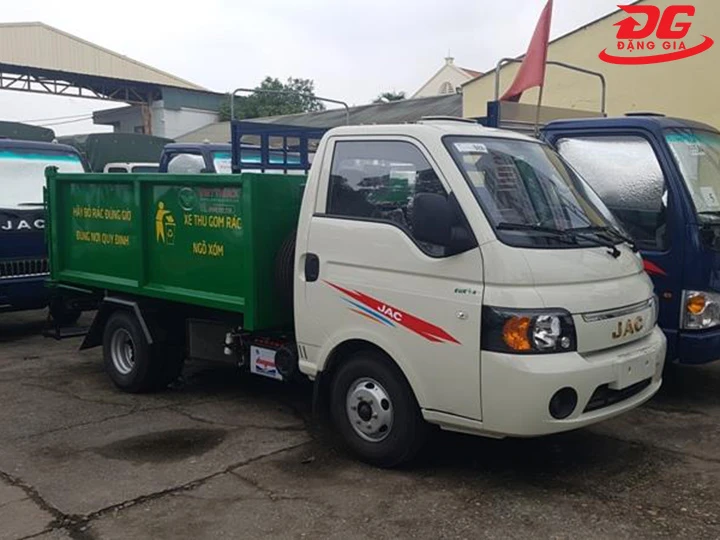 Xe chở rác cơ động 3 khối Jac X125