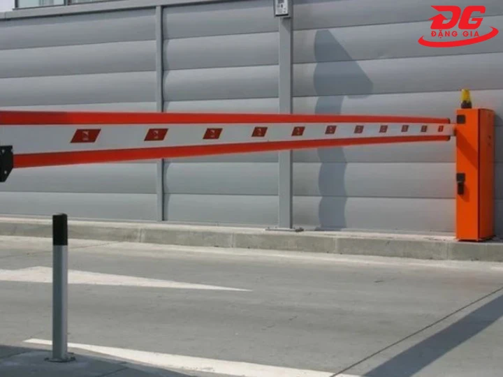 Barrier tự động cho làn ô tô Came G6000