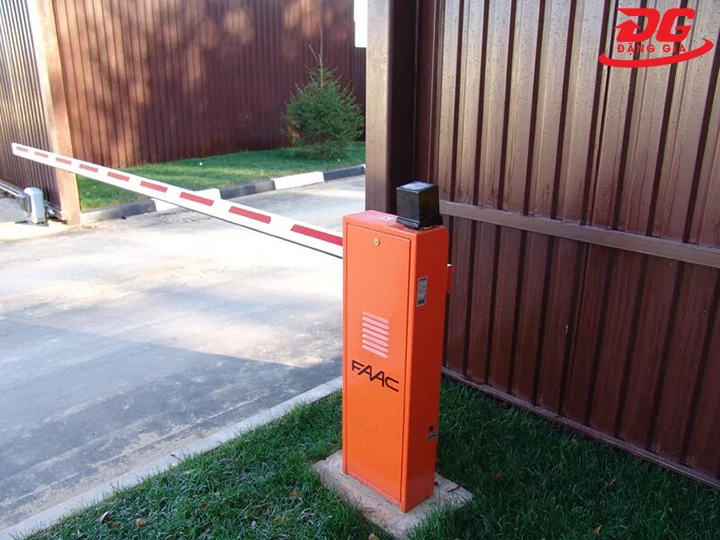 Barrier tự động FAAC 620 Rapid