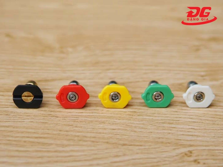 Đầu béc xịt rửa xe cao áp