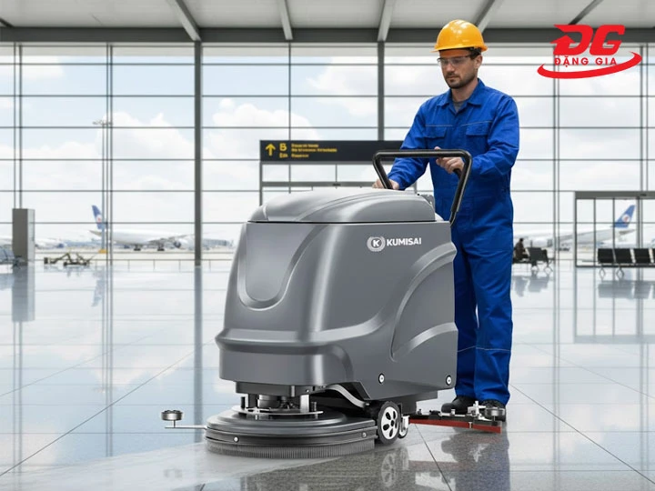 sử dụng Máy chà sàn công nghiệp Kumisai KMS-X2 pin khô