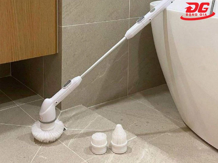 Máy chà nhà vệ sinh 