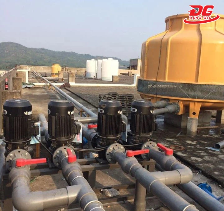 máy bơm nước tháp giải nhiệt