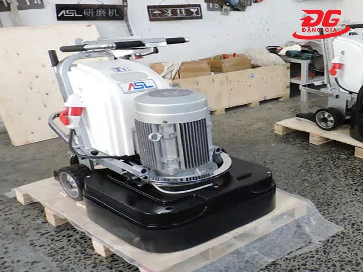 Công suất 10HP, điện áp 380-440V