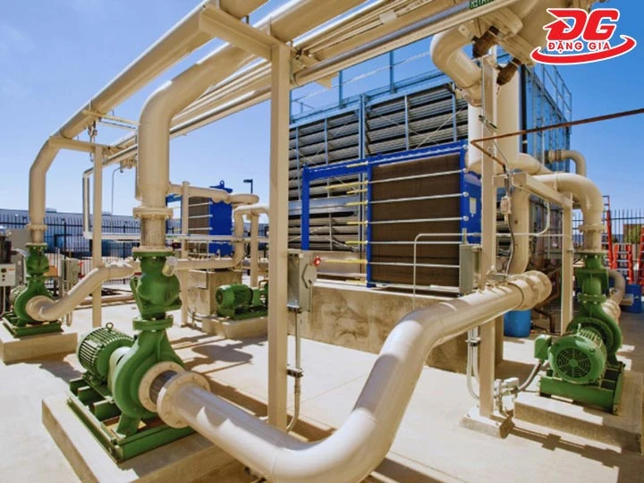 máy bơm tháp giải nhiệt