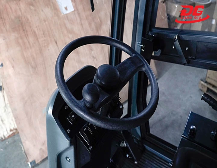 vô lăng xe quét rác ngồi lái Kumisai KMS-S12