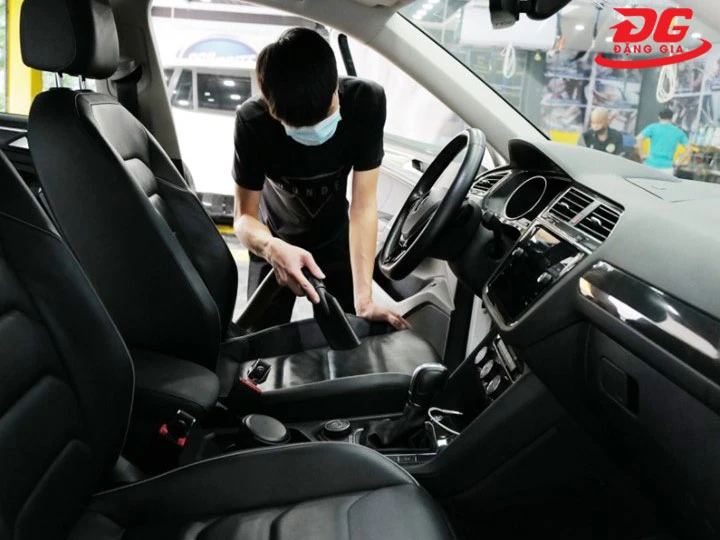 máy hút bụi ô tô mua ở đâu chính hãng