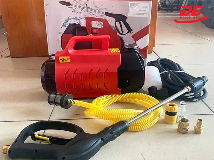 Máy rửa xe gia đình Amax Gold AMG 1800