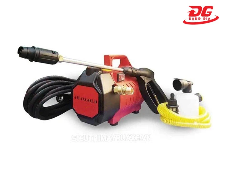 máy rửa xe Amax Gold thiết kế nhỏ gọn