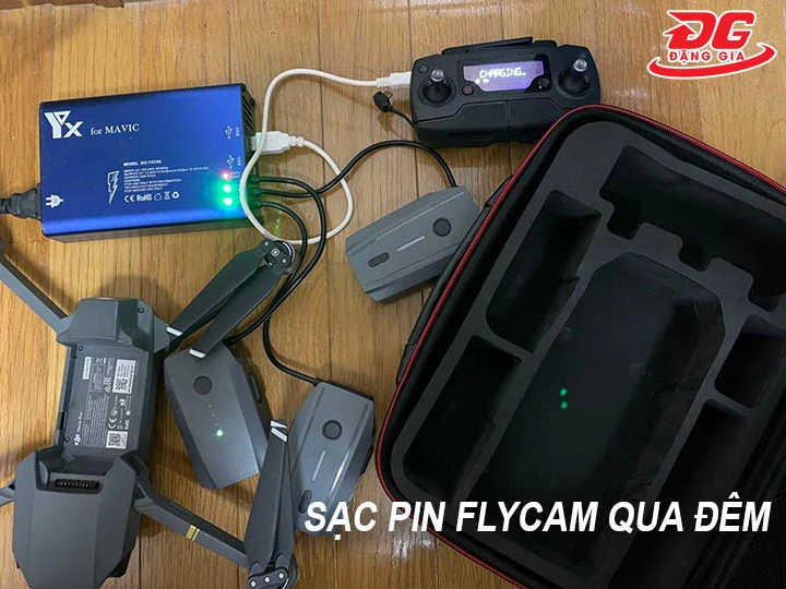 sạc pin flycam qua đêm