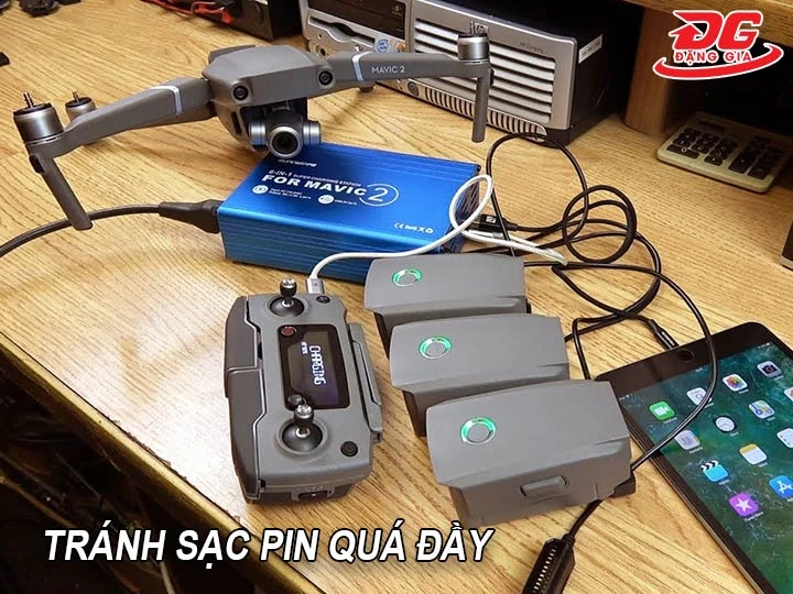 Tránh sạc pin quá đầy