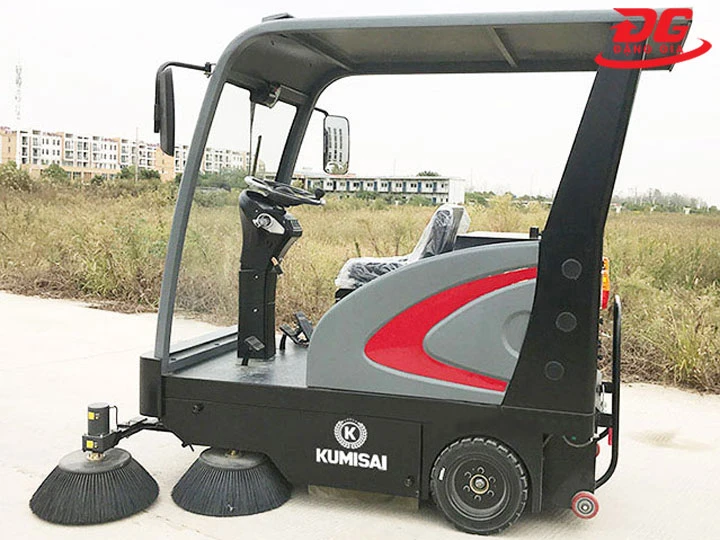 ưu điểm Xe quét rác ngồi lái Kumisai KMS 1800E