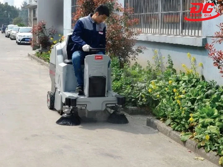 xe quét rác hiệu quả