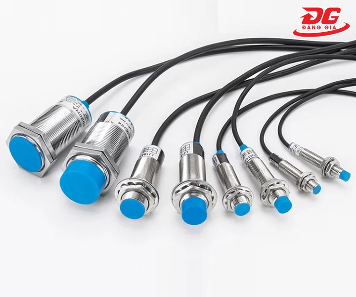 Cảm biến tiệm cận kim loại