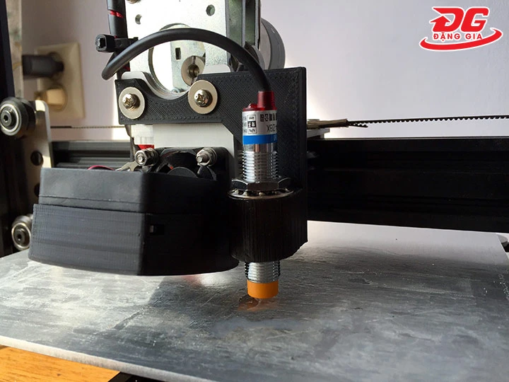 Cảm biến tiệm cận cận đo 