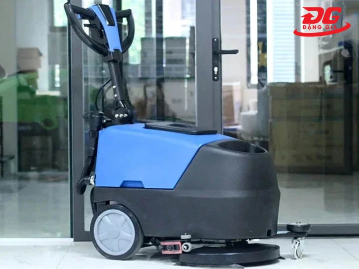 lý do nền dùng máy chà sàn Epoxy