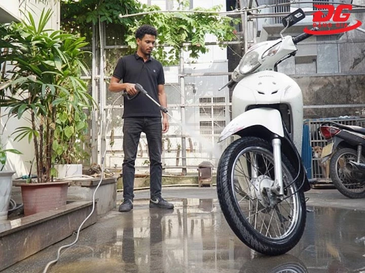 Súng xịt rửa xe áp lực hiệu quả