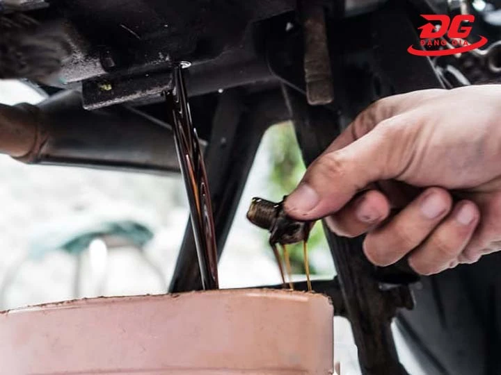 lợi ích hút nhớt xe máy định kỳ