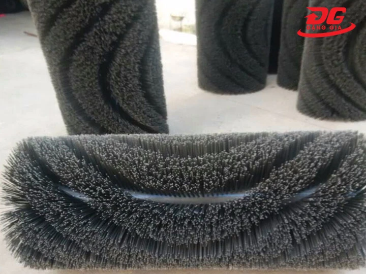 Lưu ý khi sử dụng và bảo dưỡng chổi chính KMS 1350E