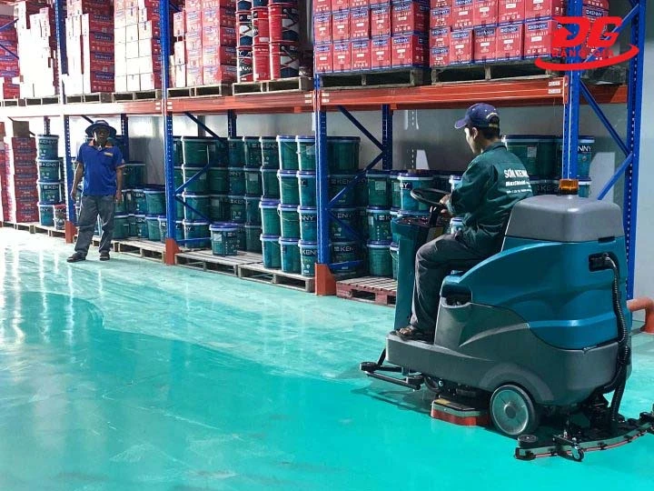 điều khiển máy chà sàn HC660