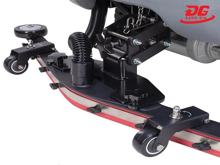 thanh gạt nước Máy chà sàn HC660