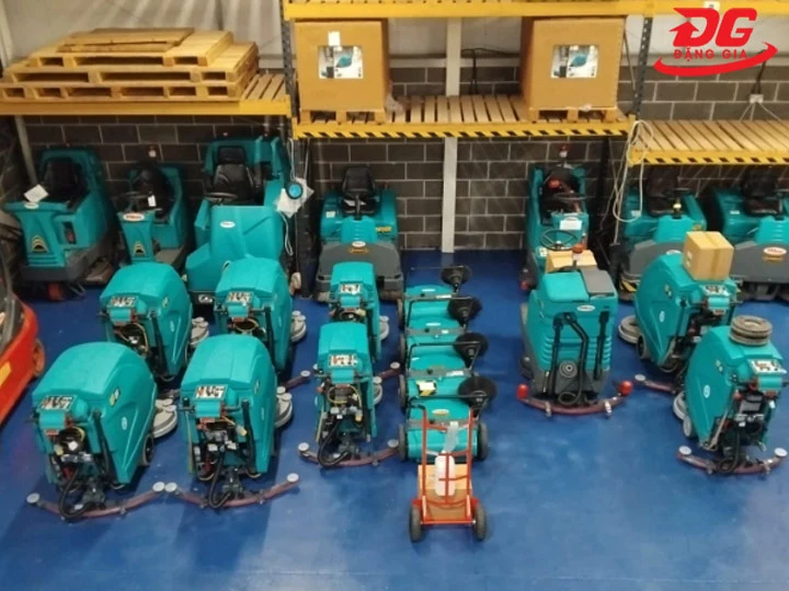 Giá máy chà sàn Eureka