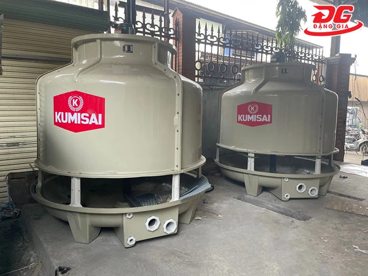 Tháp giải nhiệt tròn