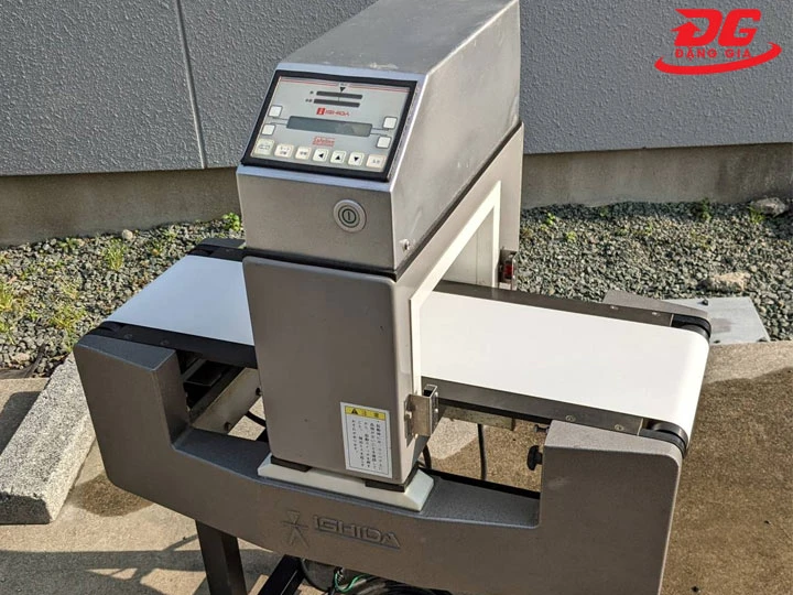 Máy dò kim loại Ishida Nhật Bản