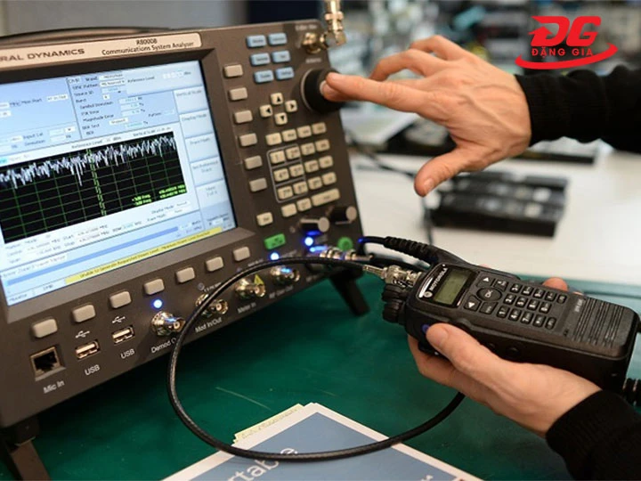 Tiến hành reset bộ đàm qua phần mềm hỗ trợ