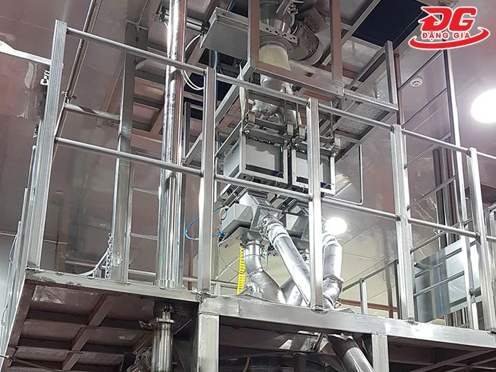 Máy dò kim loại rơi tự do